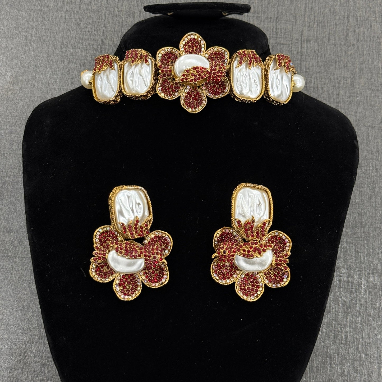 Floral Statement — JW803000