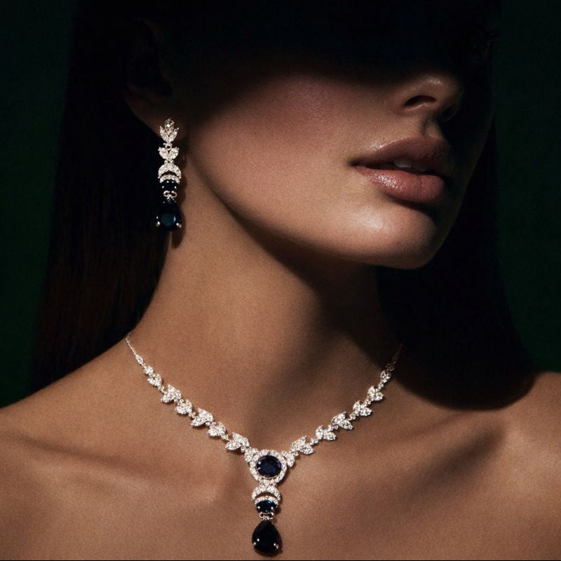 Emerald Noir Diamond Necklace Set